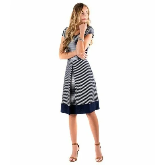 New DownEast "Determined Spirit" Dress Small Yellow or Navy Striped - Picture 2 of 3